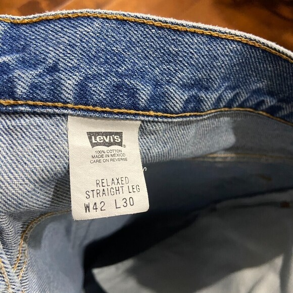 Levi's Vintage Y2K 560 Relaxed Fit Denim Blue Jeans Men's Size 42 x 31 - Picture 6 of 8